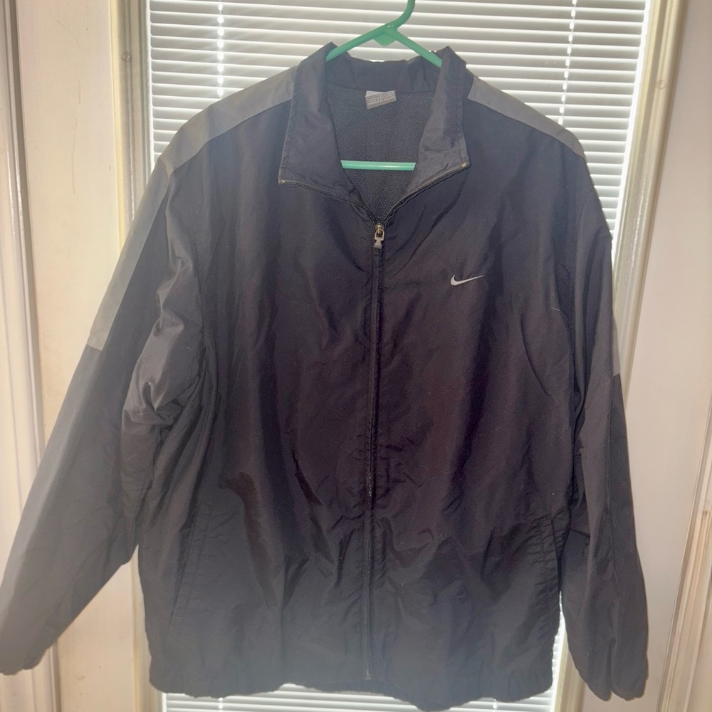 Nike Men's Black and Gray Windbreaker Jacket